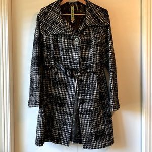 Soia & Kyo wool-blend coat, black and white houndstooth pattern